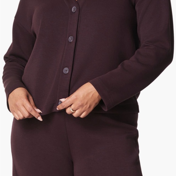 New w/tags SPANX Air Essentials Truffle Brown Button-Up Cardigan - Picture 3 of 5